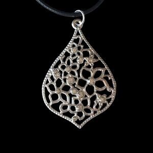 Rhinestone floral openwork pendant necklace, silver tone